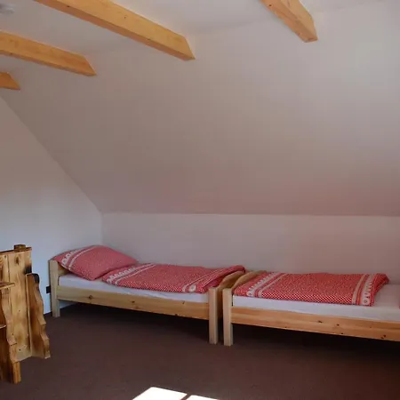 Pensjonat U Podkovare 3*