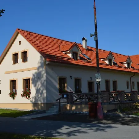 U Podkovare Guest house