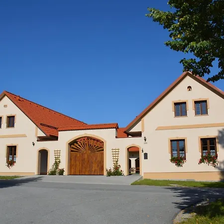 Gæstehus U Podkovare 3*