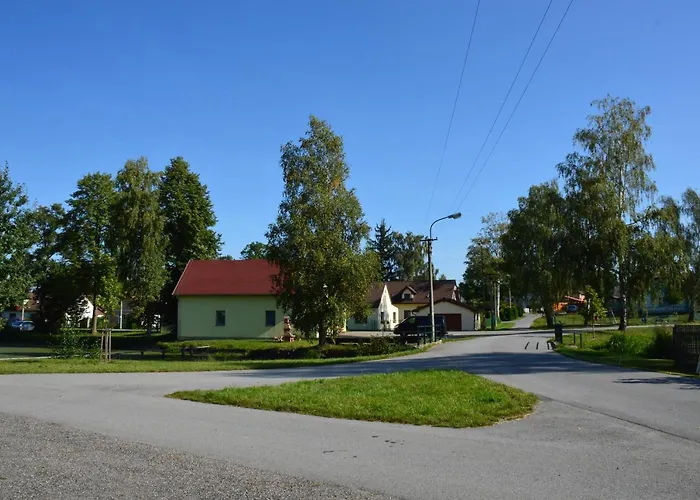 U Podkovare Pensionat Třeboň