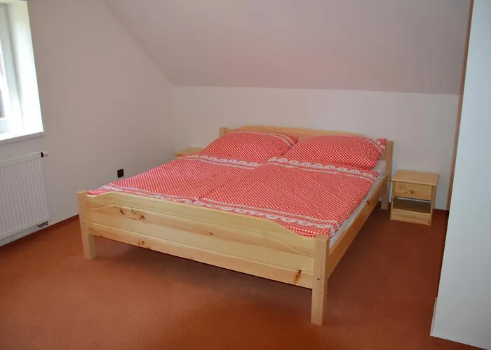 U Podkovare Pensionat Třeboň